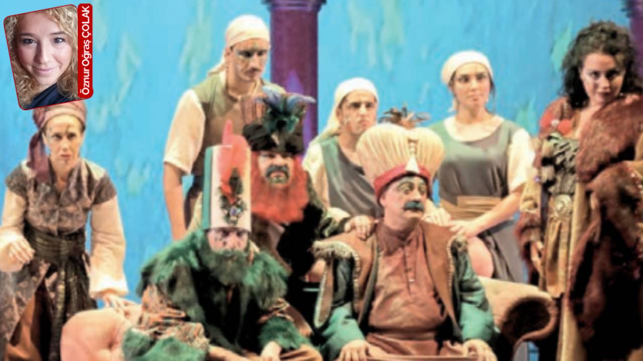 İstanbul Büyükşehir Belediyesi Şehir Tiyatroları'nın Yaz Oyunları Harbiye’de Sahne Alacak: 80 Yıllık Gelenek Devam Ediyor