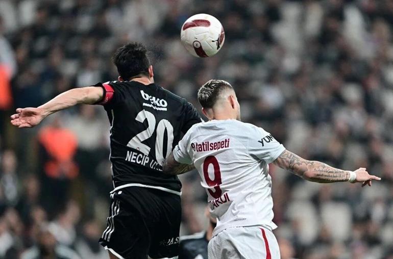 GALATASARAY BEŞİKTAŞ MAÇINI CANLI İZLE Galatasaray Süper Kupa - Beşiktaş ne kadar? İlk yarı bitti mi?