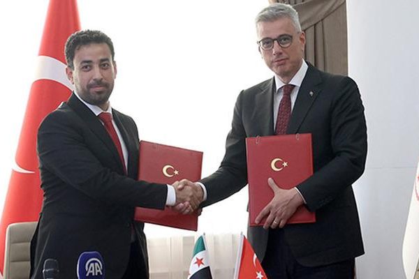 Sağlık Bakanı Memişoğlu, Suriye Sağlık Bakanı ile bir araya geldi