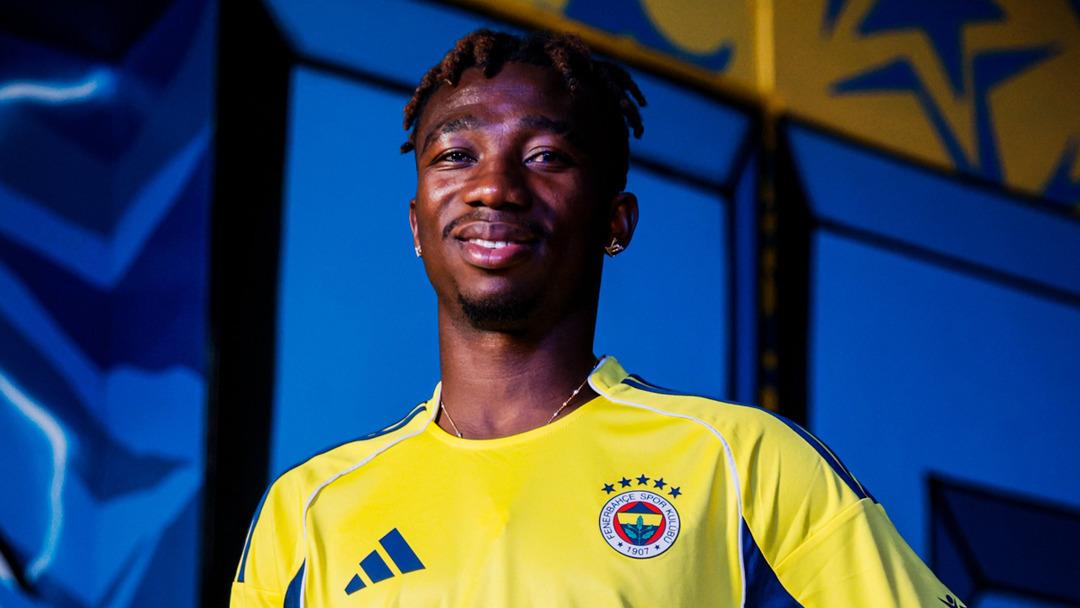 Dorgeles Nene 5 yıl imzaladı! 2020'deki fotoğraf gündemdeydi ... Fenerbahçe denedi, Salzburg 2 yakaladı