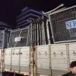 Abluka altına alınan CHP İstanbul İl Başkanlığı önüne yeni barikatlar getirildi – Son Dakika Türkiye Haberleri
