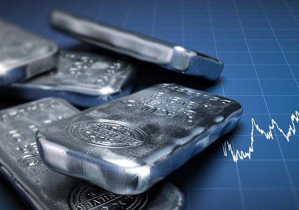 Fed kararı öncesi gümüş, altını solladı