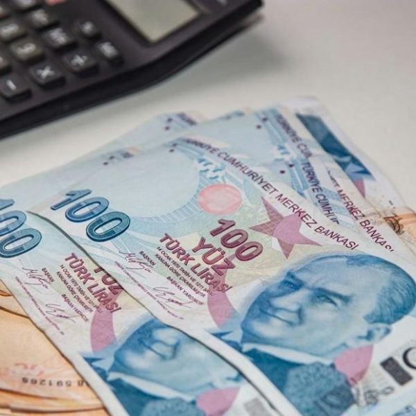 Memur ve emeklilere zam yolda mı? 2026 maaş artışı ne kadar olacak?