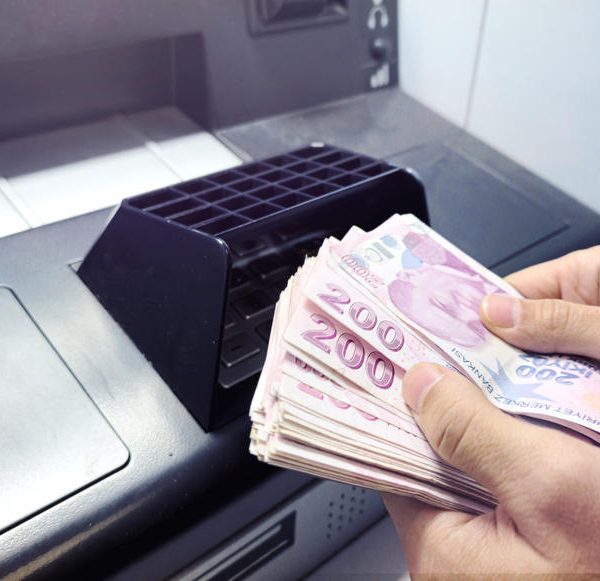 2026’da Memur ve Emekli Maaş Artışı: 5 Aylık Enflasyon Farkı Ne Getirecek?